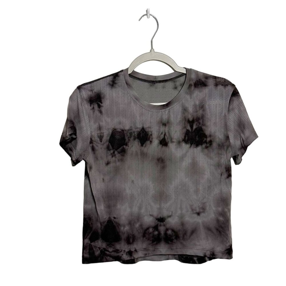 Lululemon Train to Be Short Sleeve Shirt Rain Stripe Marble Dye Black Granite